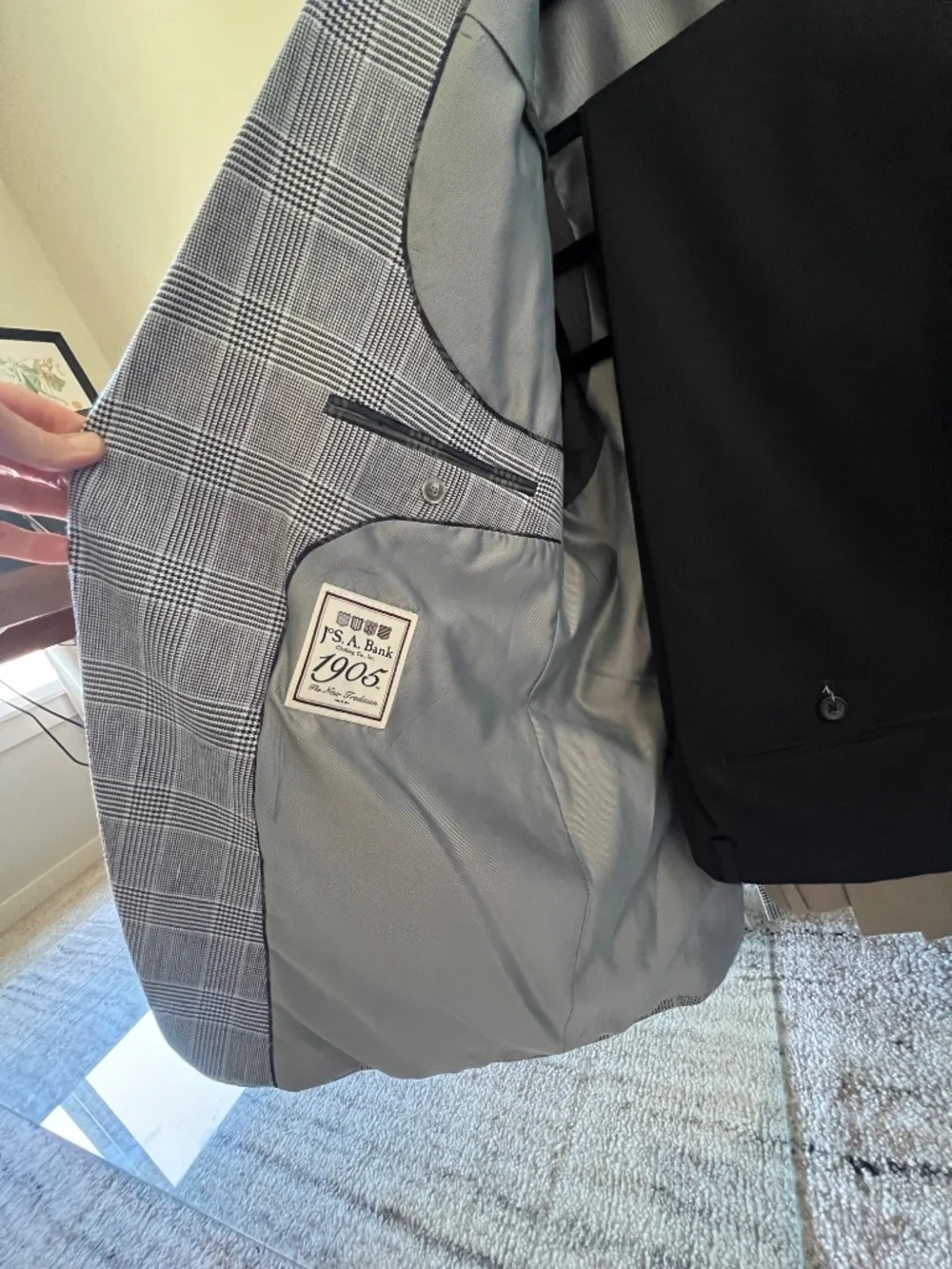 Jos A Banks Glen Plaid Sport Coat